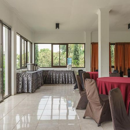 Reddoorz Plus At Hotel Negeri Baru Lodaya Puncak Bogor Eksteriør billede