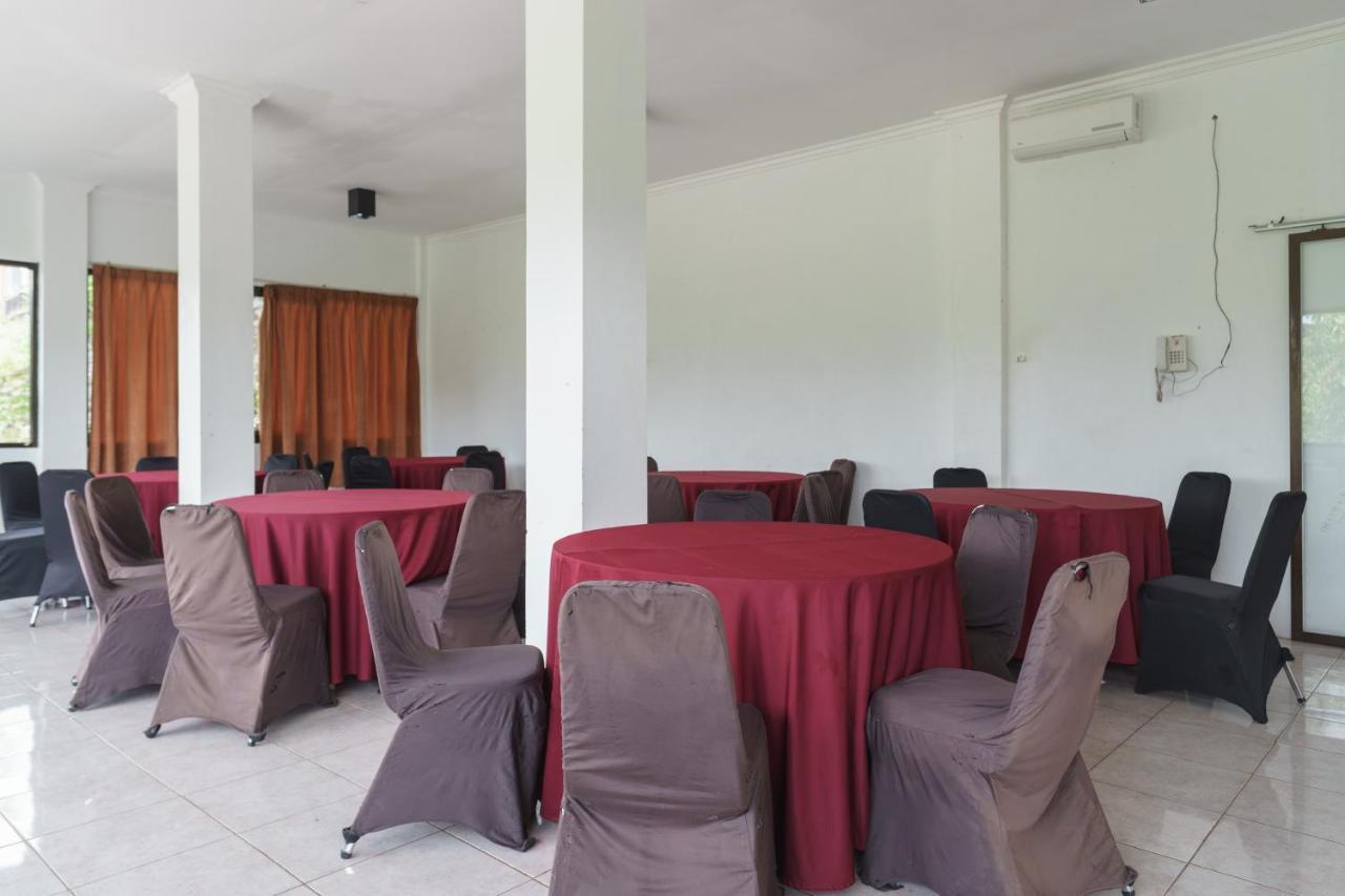 Reddoorz Plus At Hotel Negeri Baru Lodaya Puncak Bogor Eksteriør billede